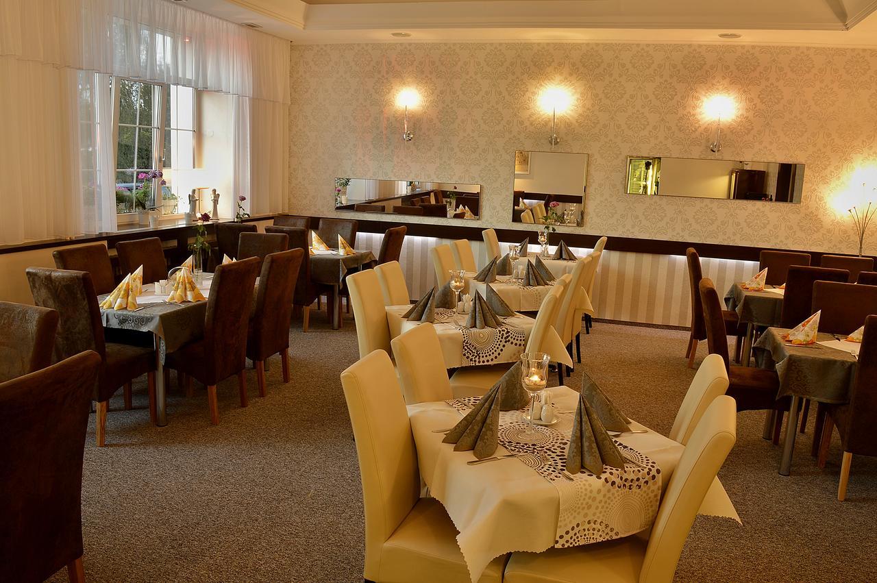 Hotel Florian Slavkov u Brna Εξωτερικό φωτογραφία