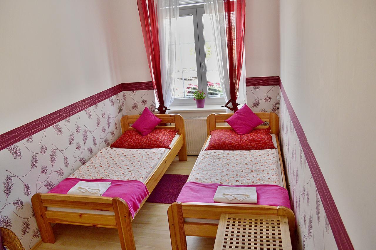 Hotel Florian Slavkov u Brna Εξωτερικό φωτογραφία