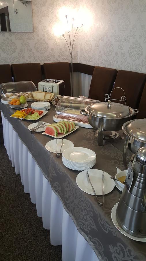 Hotel Florian Slavkov u Brna Εξωτερικό φωτογραφία
